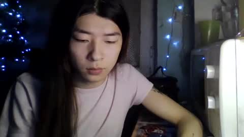 CarlyJoy online show from January 2025 04:16:01 PM