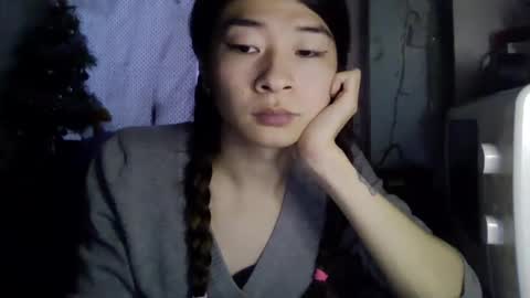 CarlyJoy online show from January 2025 12:38:01 PM