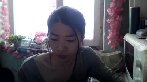 CarlyJoy online show from November 2025 08:51:05 AM