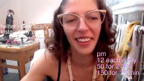 Carly Pearls online show from December 2024 11:11:02 AM