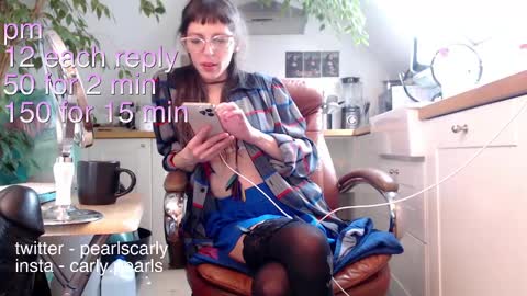 Carly Pearls online show from January 2025 12:39:01 PM