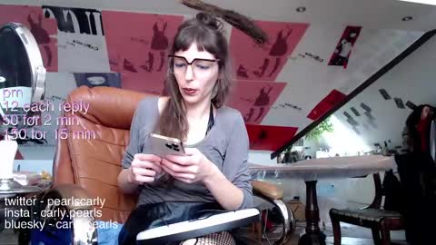 Carly Pearls online show from January 2025 12:56:01 PM