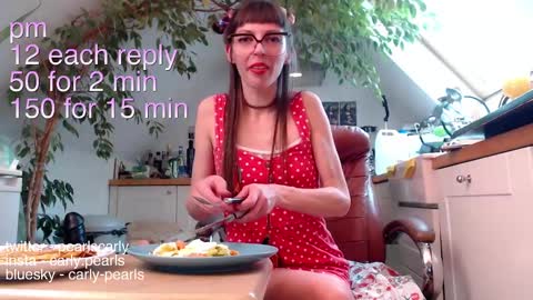 Carly Pearls online show from February 2025 10:53:02 AM