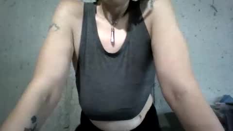 Carly Smiles online show from January 2025 03:28:02 PM