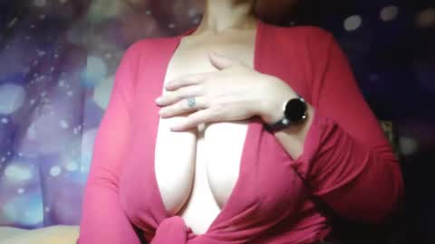 Carly Smiles online show from October 2025 10:13:01 AM