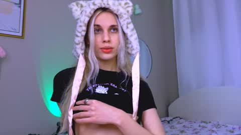 carmen__crybaby online show from September 2025 05:15:02 PM