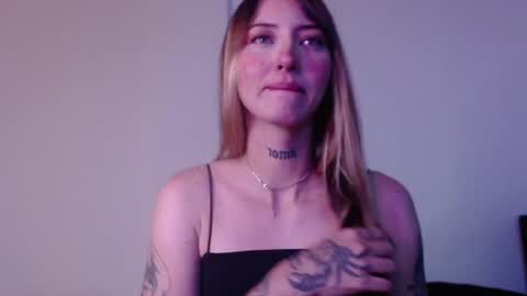 carmennrusso online show from July 2026 12:13:01 AM