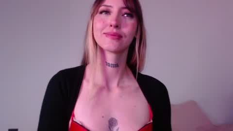 carmennrusso online show from July 2026 04:14:02 PM