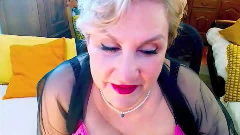 Carmen online show from February 2026 09:09:02 AM