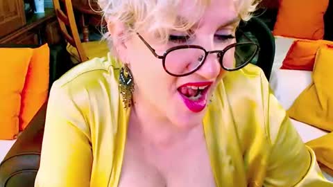 Carmen online show from June 2026 08:16:02 AM