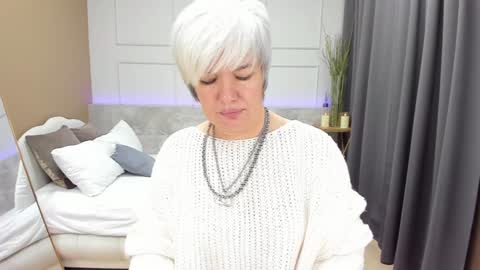 Carmen online show from December 2024 08:47:02 PM