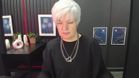 Carmen online show from January 2025 08:43:01 PM