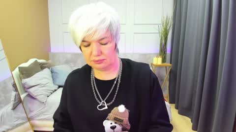 Carmen online show from January 2025 08:47:01 PM