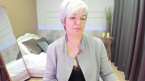 Carmen online show from February 2025 01:09:01 AM