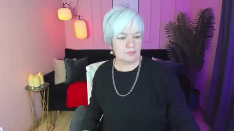 Carmen online show from February 2025 09:00:01 PM