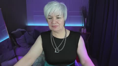 Carmen online show from February 2025 11:47:02 PM