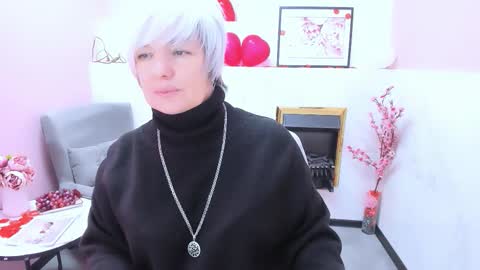 Carmen online show from February 2026 08:27:01 PM