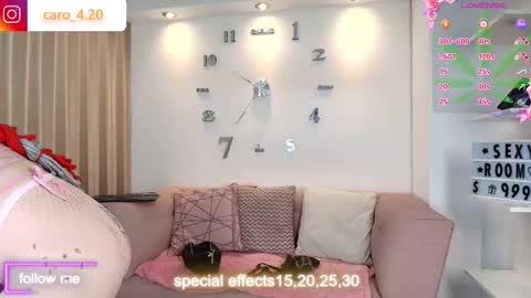 Caro Fisher online show from September 2025 01:12:01 PM