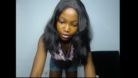 Snapshot of carobaby8 chatting on May 2026 04:39:02 AM caroline online show from May 2026 04:39:02 AM