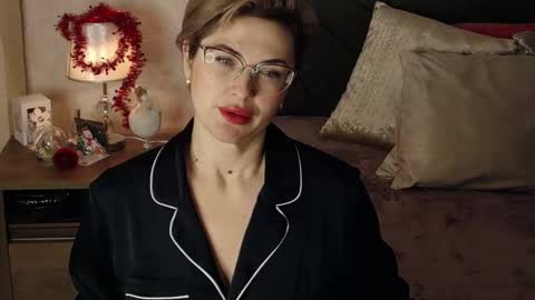 CaroJhones online show from January 2025 05:32:01 AM