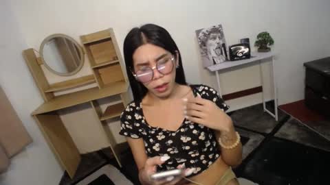 Carolina online show from December 2024 11:22:02 AM