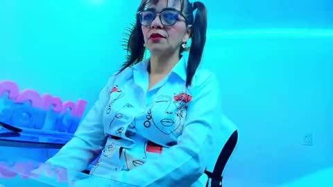 CAROL online show from October 2025 10:43:02 AM