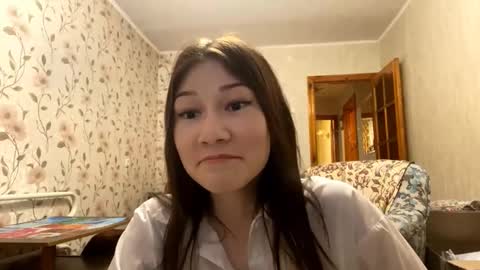 My name is Dana online show from October 2025 03:18:01 PM