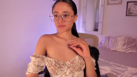 Caroline online show from January 2025 08:21:02 PM