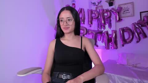 Caroline online show from March 2025 06:19:02 PM