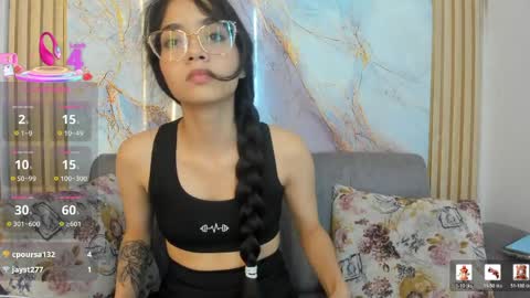 carolina23_pm online show from April 2026 12:43:02 AM