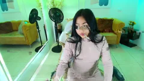 CAROLINA.  online show from April 2026 12:50:02 PM