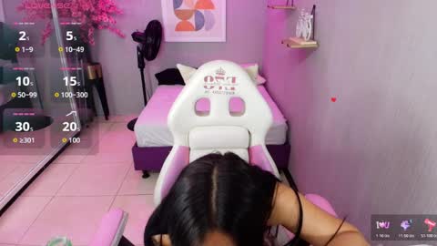 CAROLINA.  online show from April 2026 06:10:01 PM