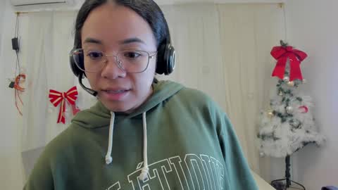 Snapshot of carolina_gaita chatting on December 2024 10:15:02 AM carolina_gaita online show from December 2024 10:15:02 AM