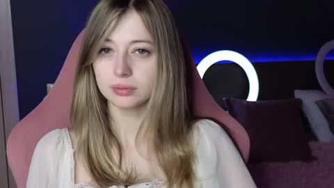 Carolina online show from January 2025 01:04:01 AM