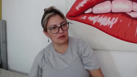 Snapshot of carolinacrus01 chatting on February 2025 10:53:02 PM Carolina online show from February 2025 10:53:02 PM