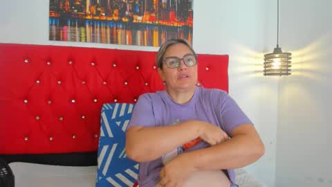 Snapshot of carolinacrus01 chatting on December 2025 04:56:01 PM Carolina online show from December 2025 04:56:01 PM