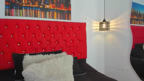 Snapshot of carolinacrus01 chatting on February 2026 04:33:01 PM Carolina online show from February 2026 04:33:01 PM