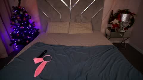 Snapshot of carolinadia chatting on December 2024 11:55:01 PM carolinadia online show from December 2024 11:55:01 PM