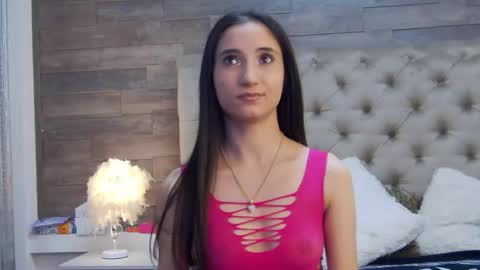 carolinahart online show from November 2025 08:52:01 PM