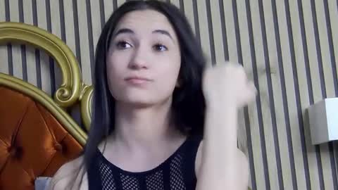 carolinahart online show from April 2026 03:31:02 AM