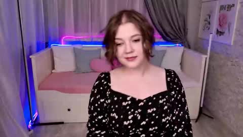 carolinasherry online show from October 2025 05:37:01 AM