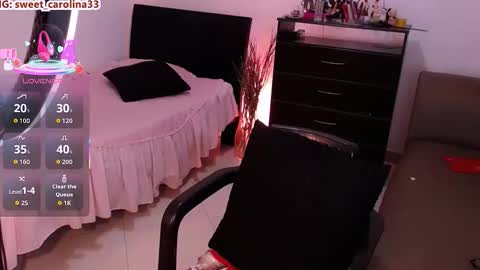 carolina online show from October 2025 01:38:01 AM