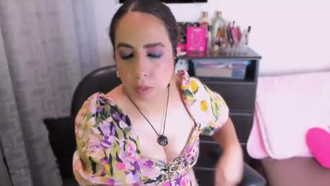 carolina online show from April 2026 10:10:02 PM