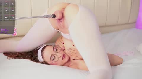   GMT-5 1600-2230 online show from September 2025 10:13:01 PM