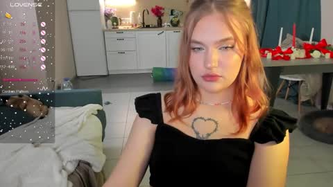 Caro online show from December 2024 03:42:01 AM