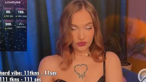 Caro online show from March 2025 11:09:02 PM