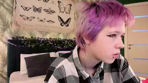 CarolineRichter online show from November 2025 02:34:01 AM