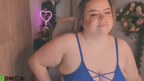 Snapshot of caroll_li chatting on February 2025 05:26:01 AM caroll_li online show from February 2025 05:26:01 AM