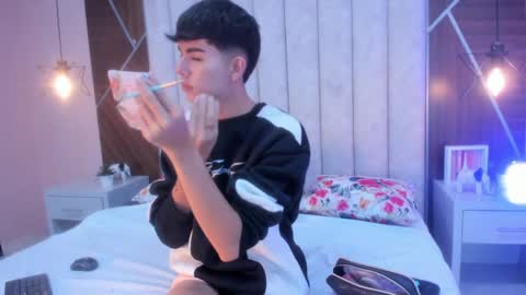 carolynfoster online show from April 2026 11:21:01 AM