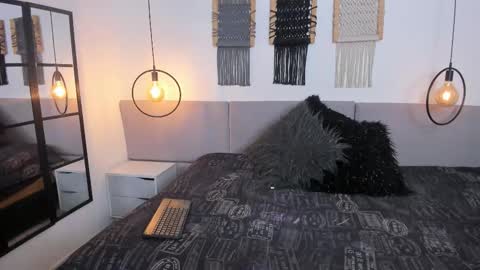 Carrie online show from October 2025 03:15:02 AM